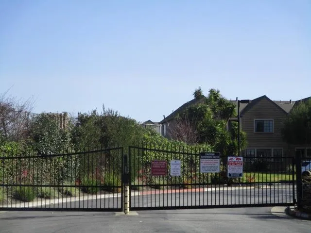 $453,500 | 140 Gibson Drive, Unit 12, Hollister, CA 95023
