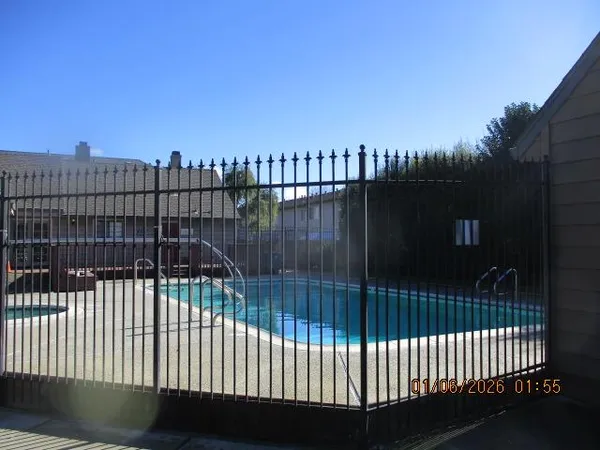 $435,500 | 140 Gibson Drive, Unit 12, Hollister, CA 95023