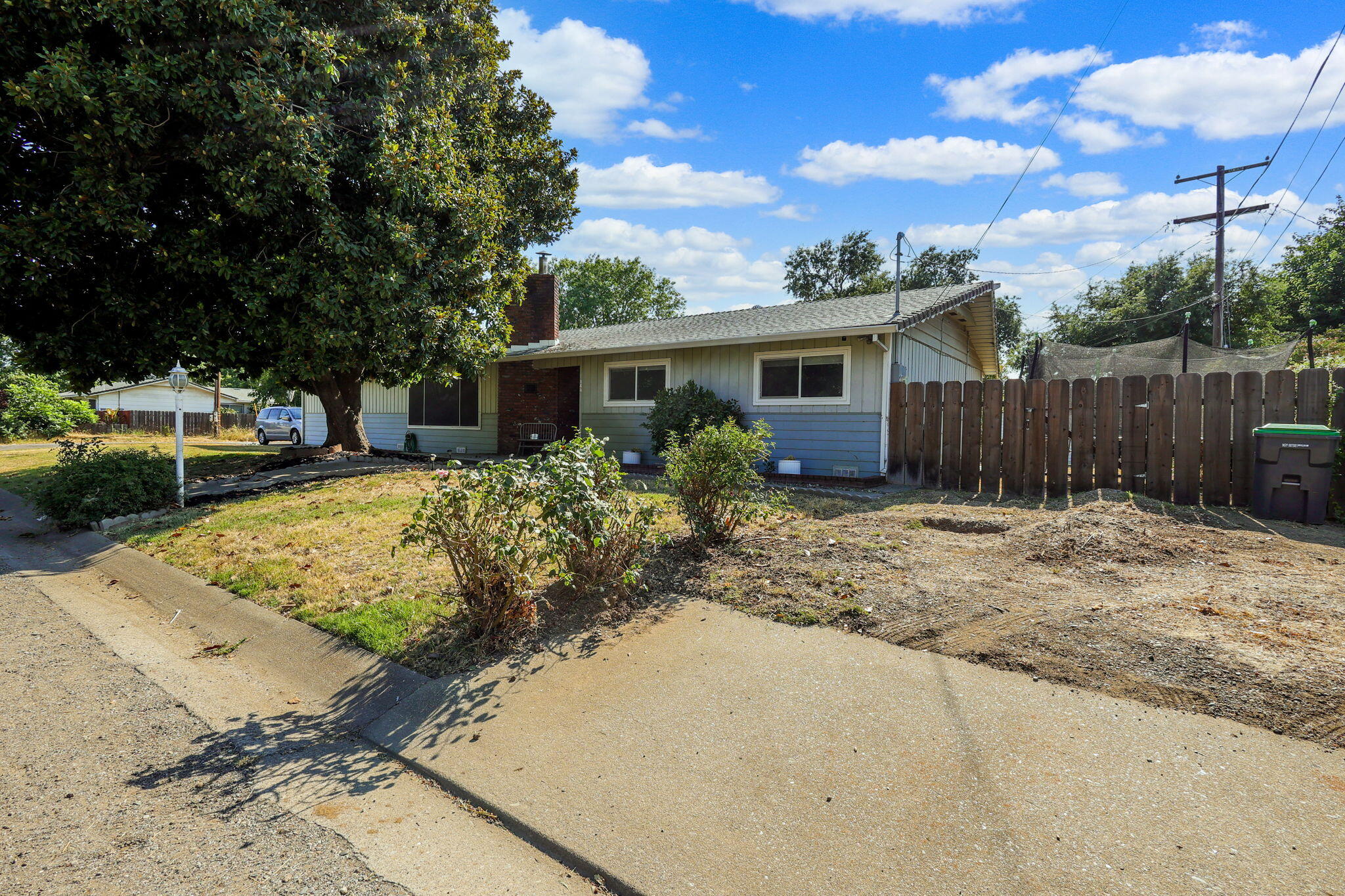 140 Chestnut Avenue Red Bluff, CA 96080 - Photo 24 of 26 a view of a house with backyard and sitting area