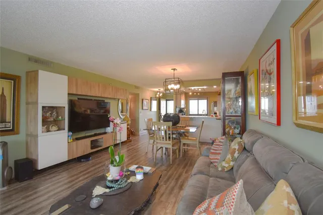 $2,600 | 2238 North Cypress Bend Drive, Unit 902, Pompano Beach, FL 33069