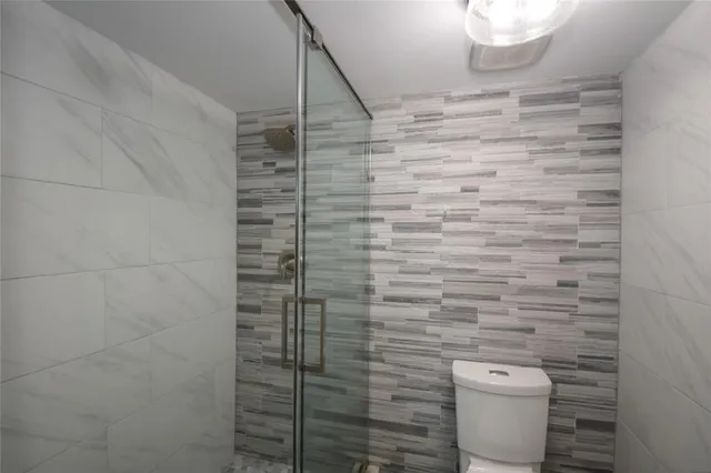 $2,600 | 2238 North Cypress Bend Drive, Unit 902, Pompano Beach, FL 33069