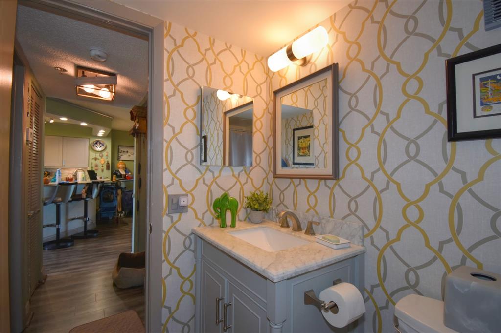 2238 North Cypress Bend Drive, Unit 902 Pompano Beach, FL 33069 - Photo 28 of 41 guest bathroom