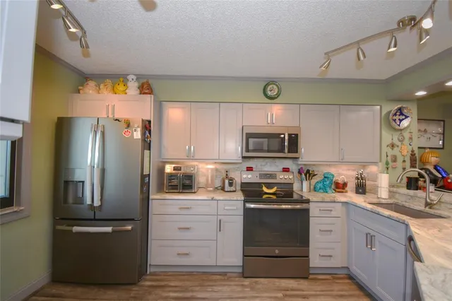 $2,600 | 2238 North Cypress Bend Drive, Unit 902, Pompano Beach, FL 33069