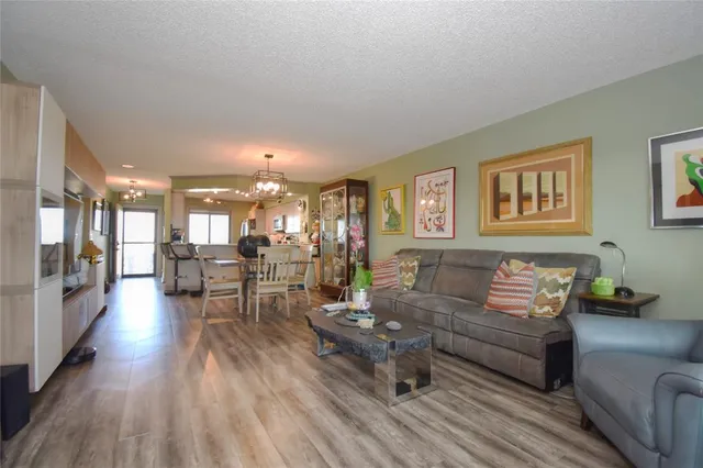 $2,600 | 2238 North Cypress Bend Drive, Unit 902, Pompano Beach, FL 33069