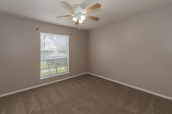 $1,350 | 6638 Lexington Drive, Beaumont, TX 77706