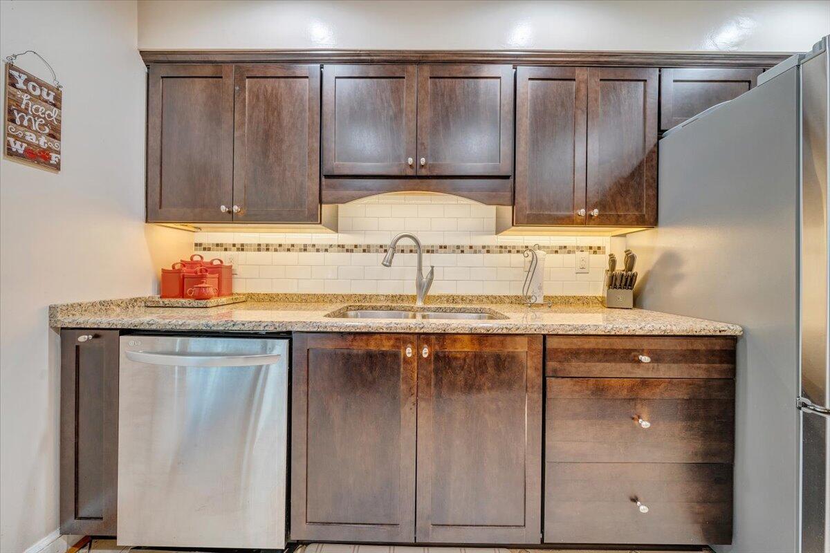 2739 Grandin Road Southwest Roanoke, VA 24015 - Photo 13 of 55 13-MIB03180