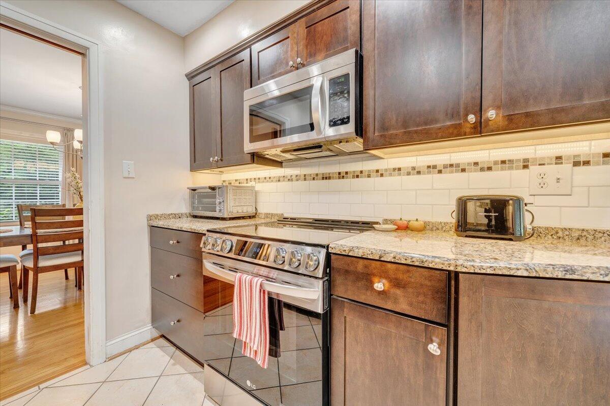 2739 Grandin Road Southwest Roanoke, VA 24015 - Photo 14 of 55 14-MIB03183