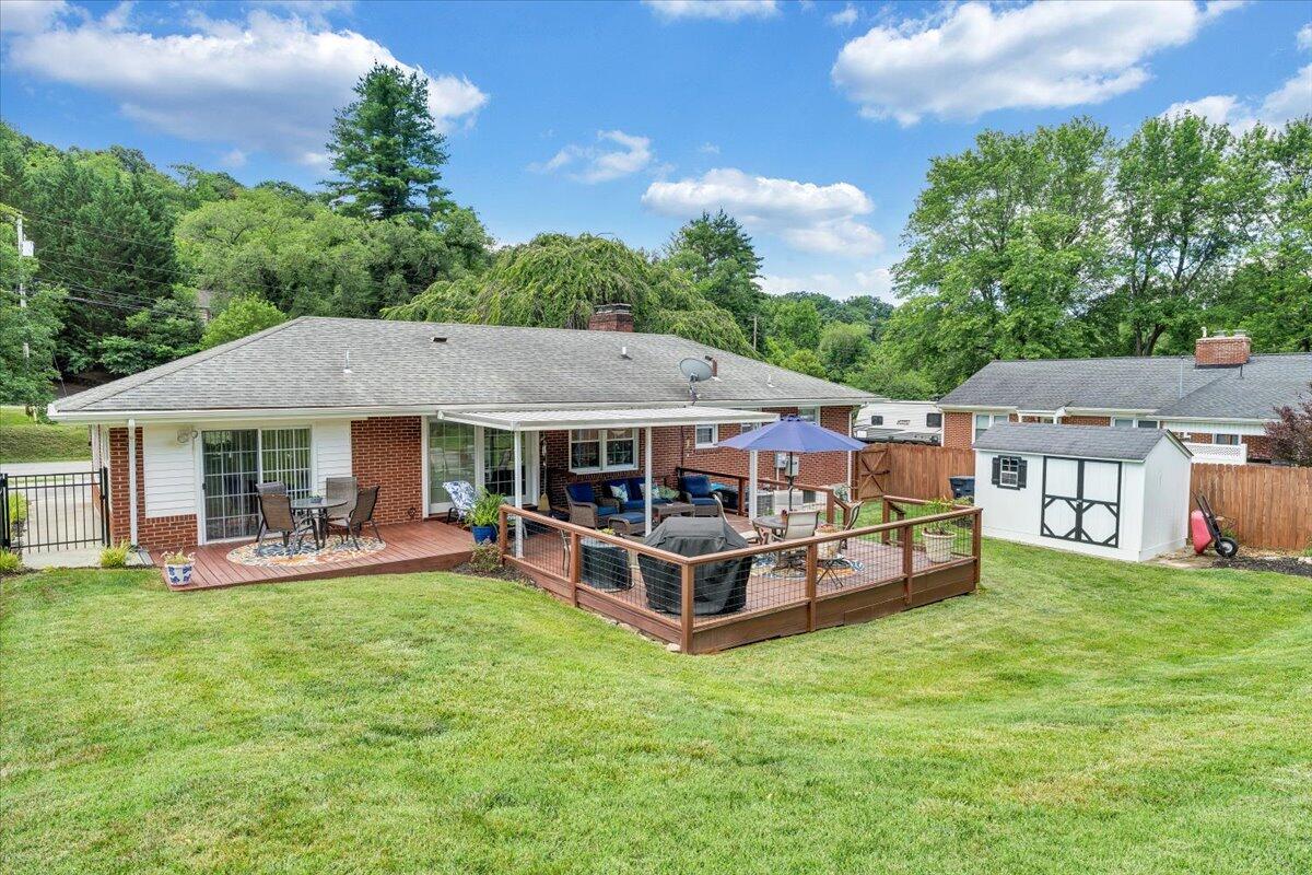 2739 Grandin Road Southwest Roanoke, VA 24015 - Photo 47 of 55 47-MIB03291