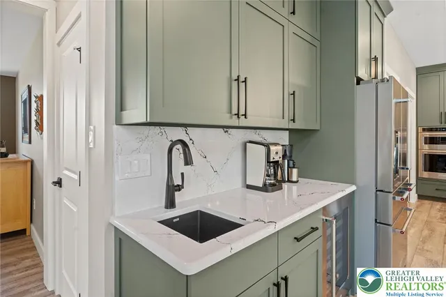 $1,425,000 | 233 European Drive, Fleetwood, PA 19522