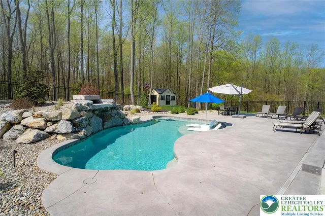 $1,425,000 | 233 European Drive, Fleetwood, PA 19522