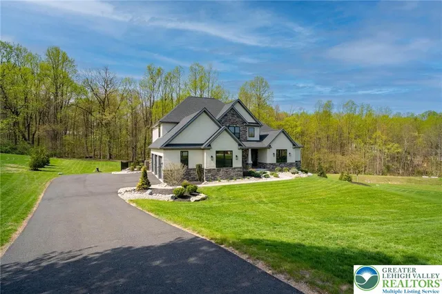 $1,425,000 | 233 European Drive, Fleetwood, PA 19522