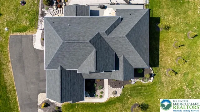 $1,425,000 | 233 European Drive, Fleetwood, PA 19522