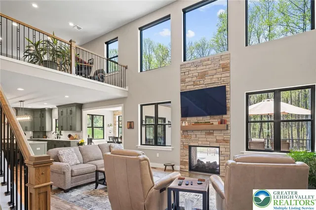 $1,425,000 | 233 European Drive, Fleetwood, PA 19522