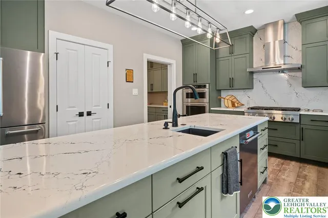 $1,425,000 | 233 European Drive, Fleetwood, PA 19522