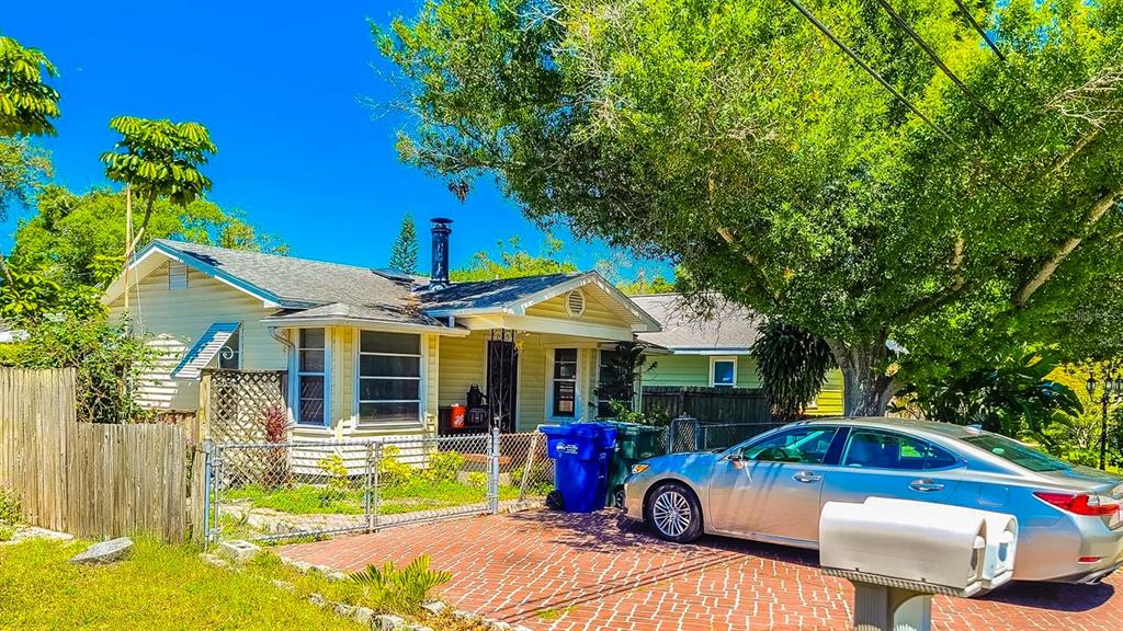 616 2nd Ave Northwest  