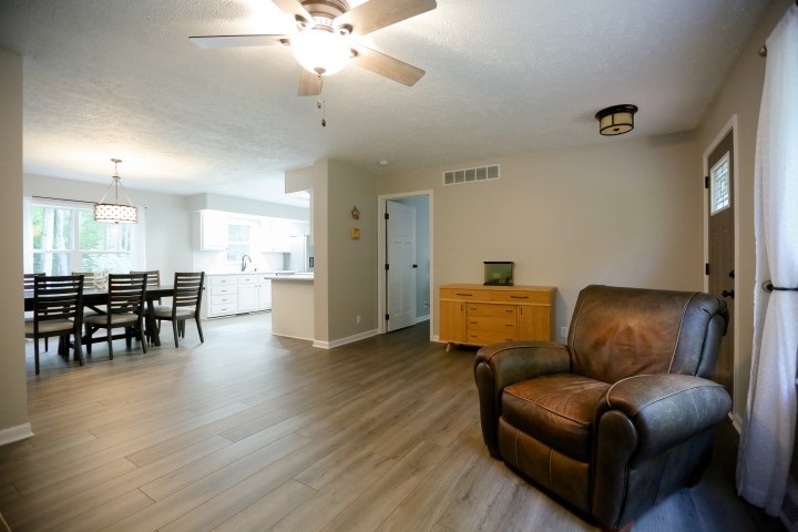 14541 Cinder Road Beulah, MI 49617 - Photo 8 of 25 1868098-7.JPG