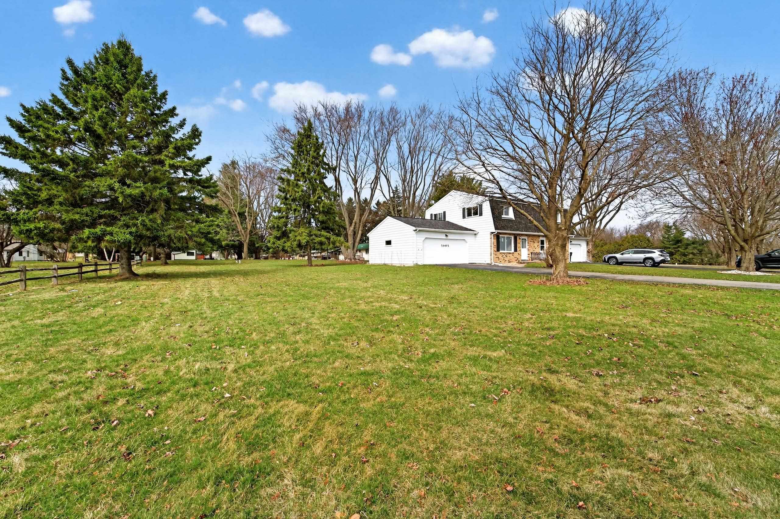 5905 Rattman Road, Unit 5905 Madison, WI 53718 - Photo 3 of 37
