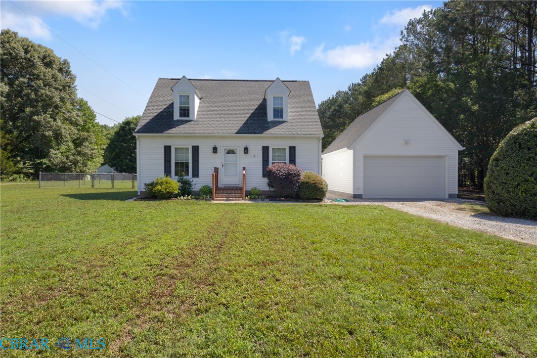 5279 Hickory Fork Road Gloucester, VA 23061 - Photo 3 of 44