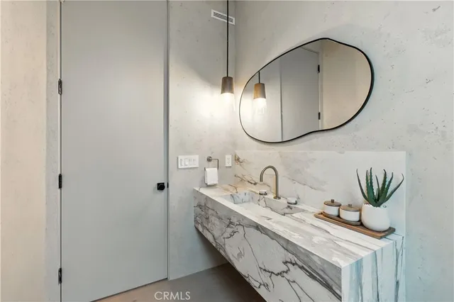 $4,495,000 | 16728 Morrison Street, Encino, CA 91436