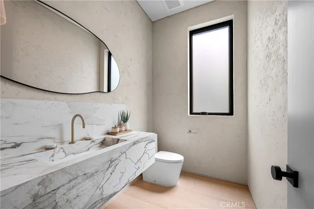 $4,495,000 | 16728 Morrison Street, Encino, CA 91436