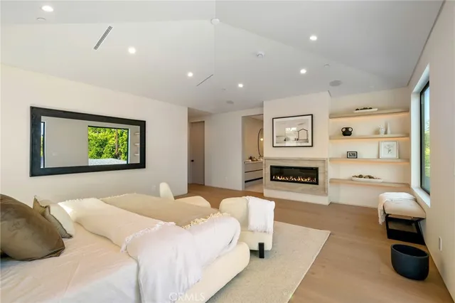 $4,495,000 | 16728 Morrison Street, Encino, CA 91436