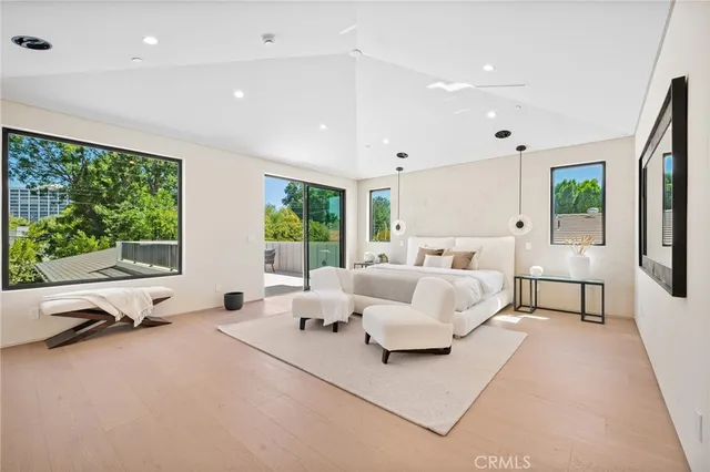 $4,495,000 | 16728 Morrison Street, Encino, CA 91436