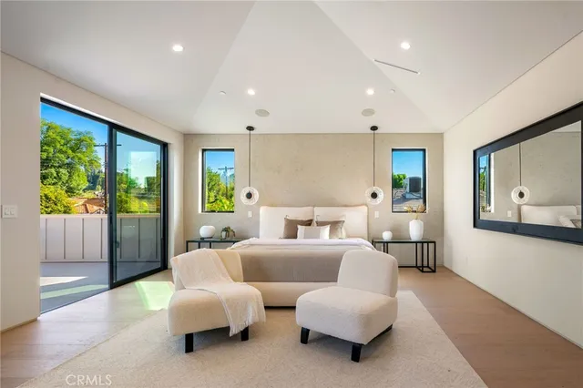 $4,495,000 | 16728 Morrison Street, Encino, CA 91436