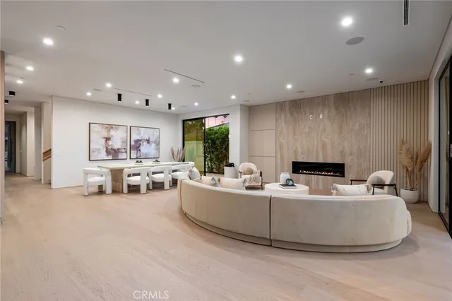 $4,495,000 | 16728 Morrison Street, Encino, CA 91436