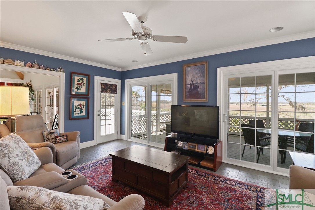 11 North Marsh Road Savannah, GA 31410 - Photo 14 of 49 Gallery Image 14