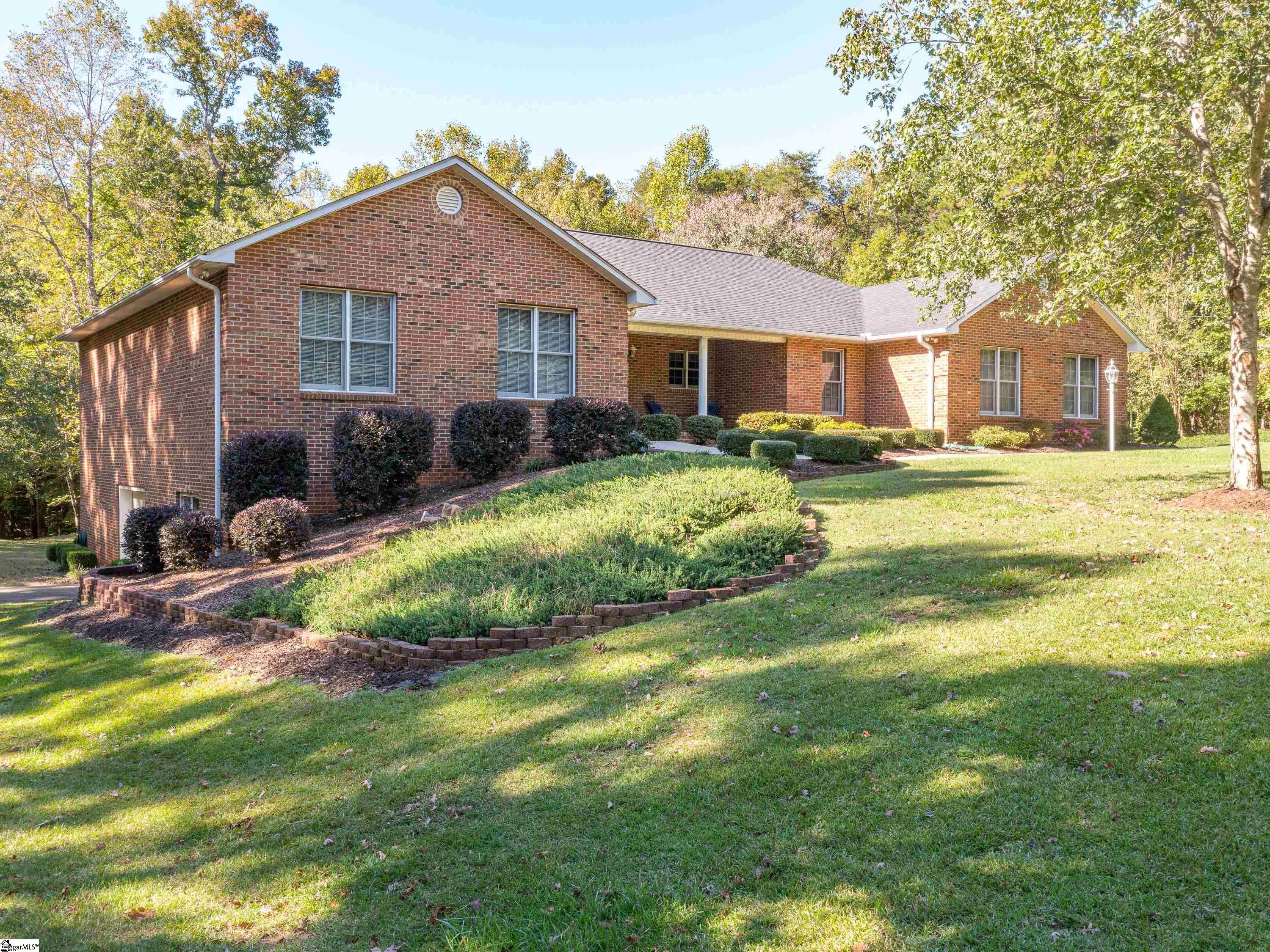 106 River Ridge Drive Moore, SC 29369 - Photo 2 of 36 Gallery Image 2