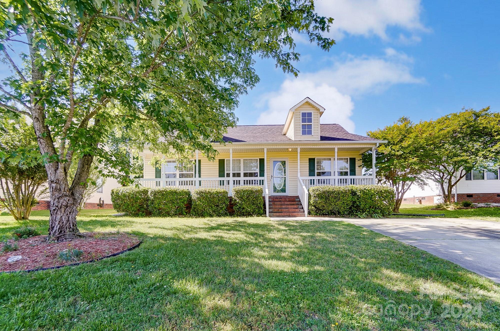 741 Kendall Green Road Fort Mill, SC 29715 - Photo 1 of 45 Gallery Image 1