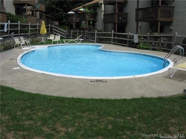 38 Padanaram Avenue, Unit 20B Danbury, CT 06811 - Photo 11 of 13