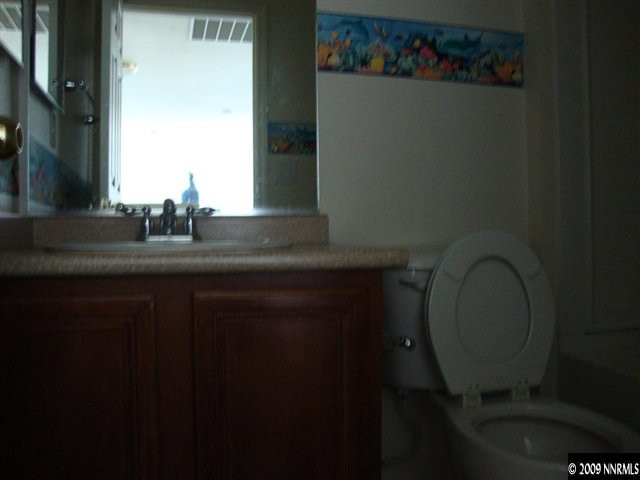 8950 Silverkist Drive Reno, NV 89506 - Photo 7 of 9 Photo 7