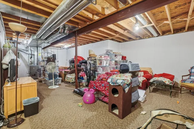 $2,350 | 315 Ogden Falls Boulevard, Oswego, IL 60543