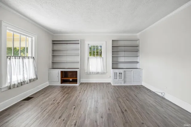 $260,000 | 1208 West Wabash Avenue, Crawfordsville, IN 47933