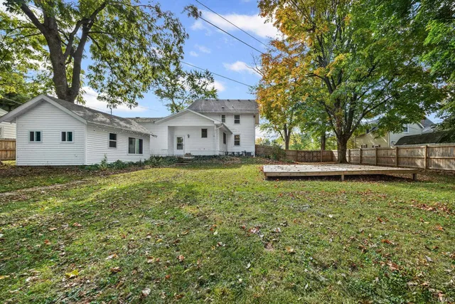 $260,000 | 1208 West Wabash Avenue, Crawfordsville, IN 47933