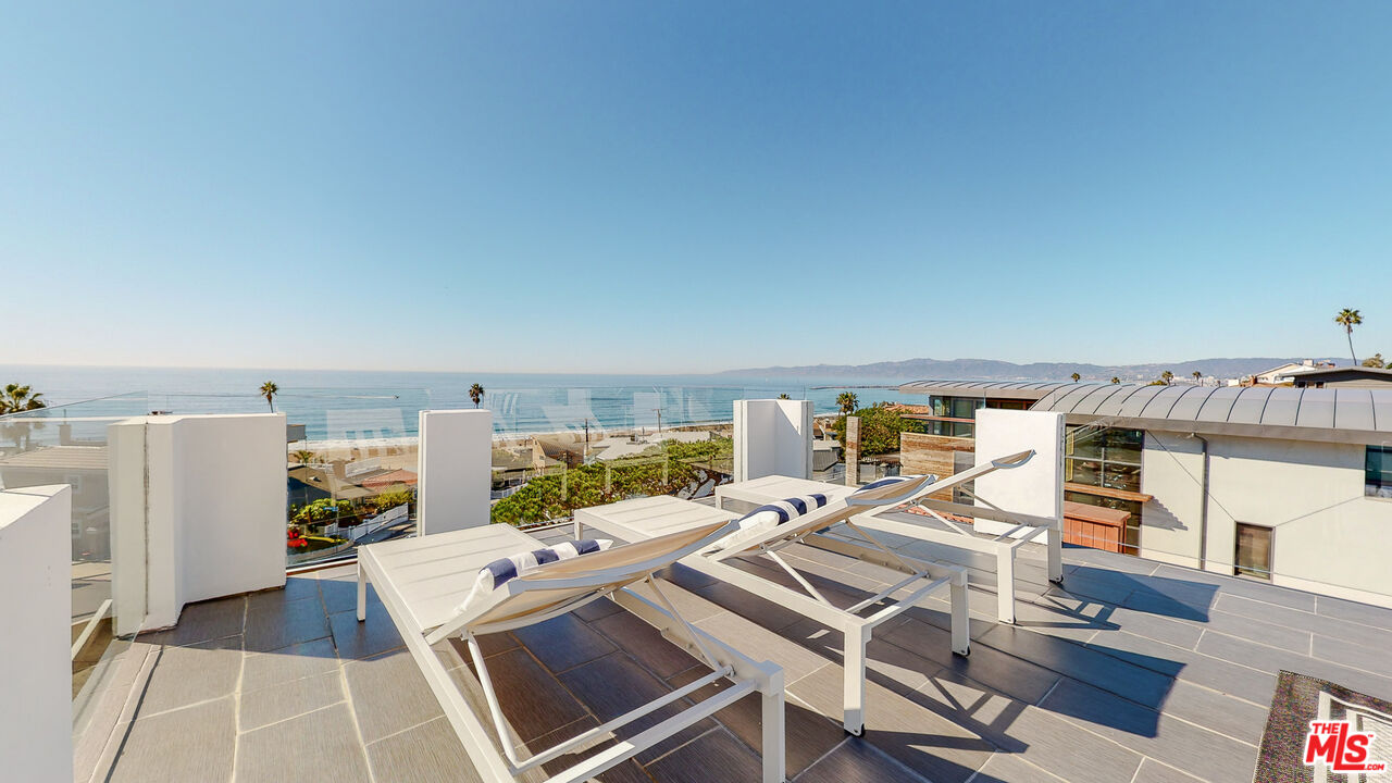 201 Waterview Street Playa del Rey, CA 90293 - Photo 53 of 54 a view of a balcony with furniture
