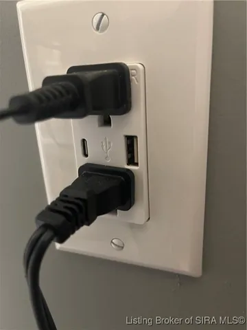 $524,495 | 2506 South Mt Zion Church Road, Pekin, IN 47165