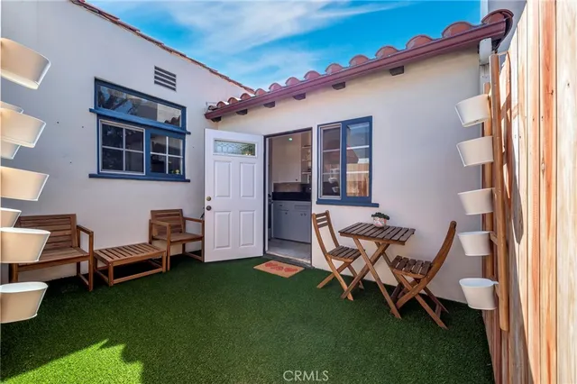 $2,750 | 1853 Allen Avenue, Pasadena, CA 91104