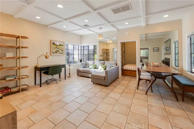 $2,750 | 1853 Allen Avenue, Pasadena, CA 91104