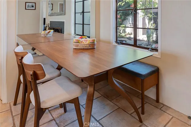 $2,750 | 1853 Allen Avenue, Pasadena, CA 91104