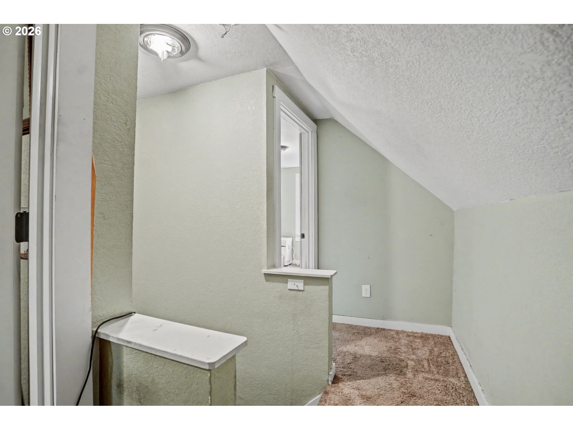 213 Mill Street Silverton, OR 97381 - Photo 20 of 25 a view of a hallway with front door