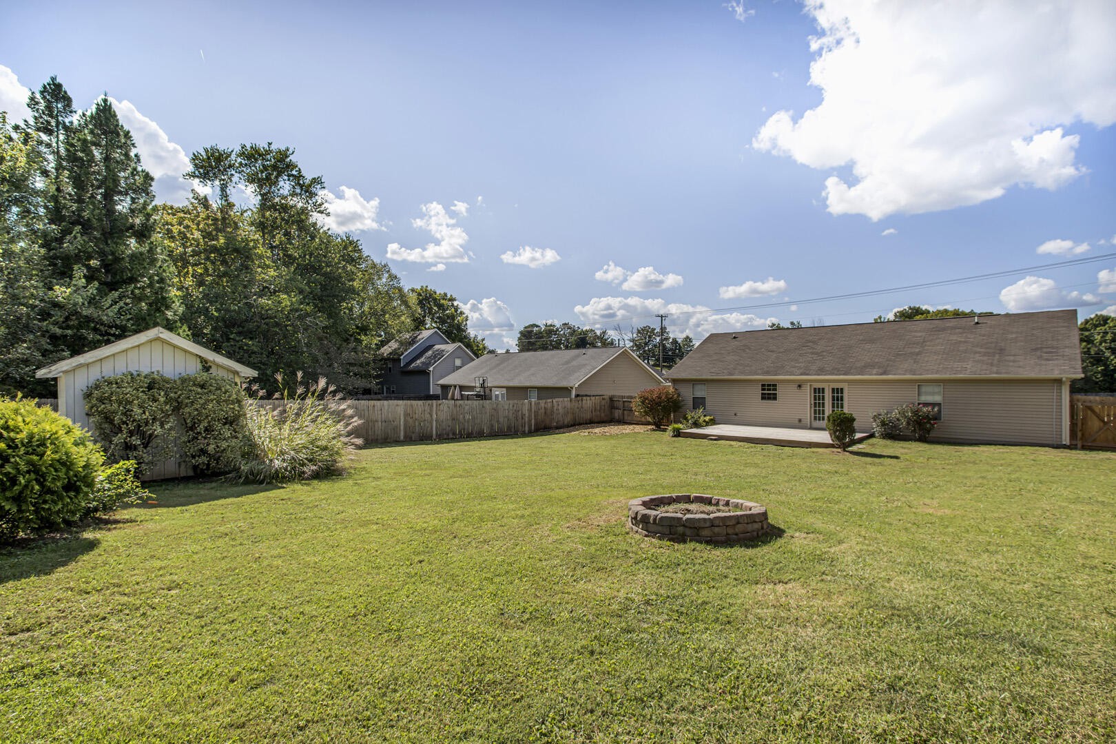 1718 Cunningham Road Knoxville, TN 37918 - Photo 31 of 32 Gallery Image 31