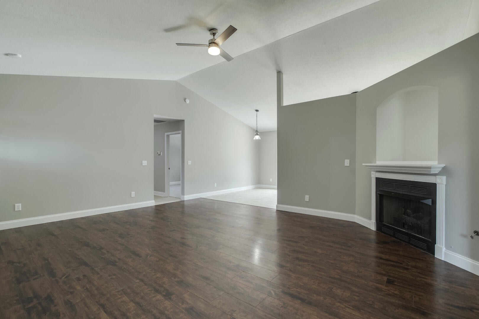 1718 Cunningham Road Knoxville, TN 37918 - Photo 6 of 32 Gallery Image 6