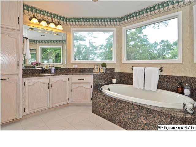 210 Devon Drive Birmingham, AL 35209 - Photo 19 of 32