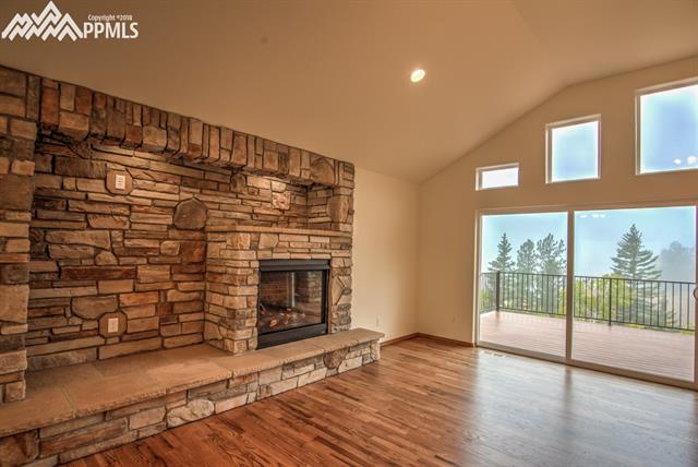 346 Pinewood Road Florissant, CO 80816 - Photo 11 of 27
