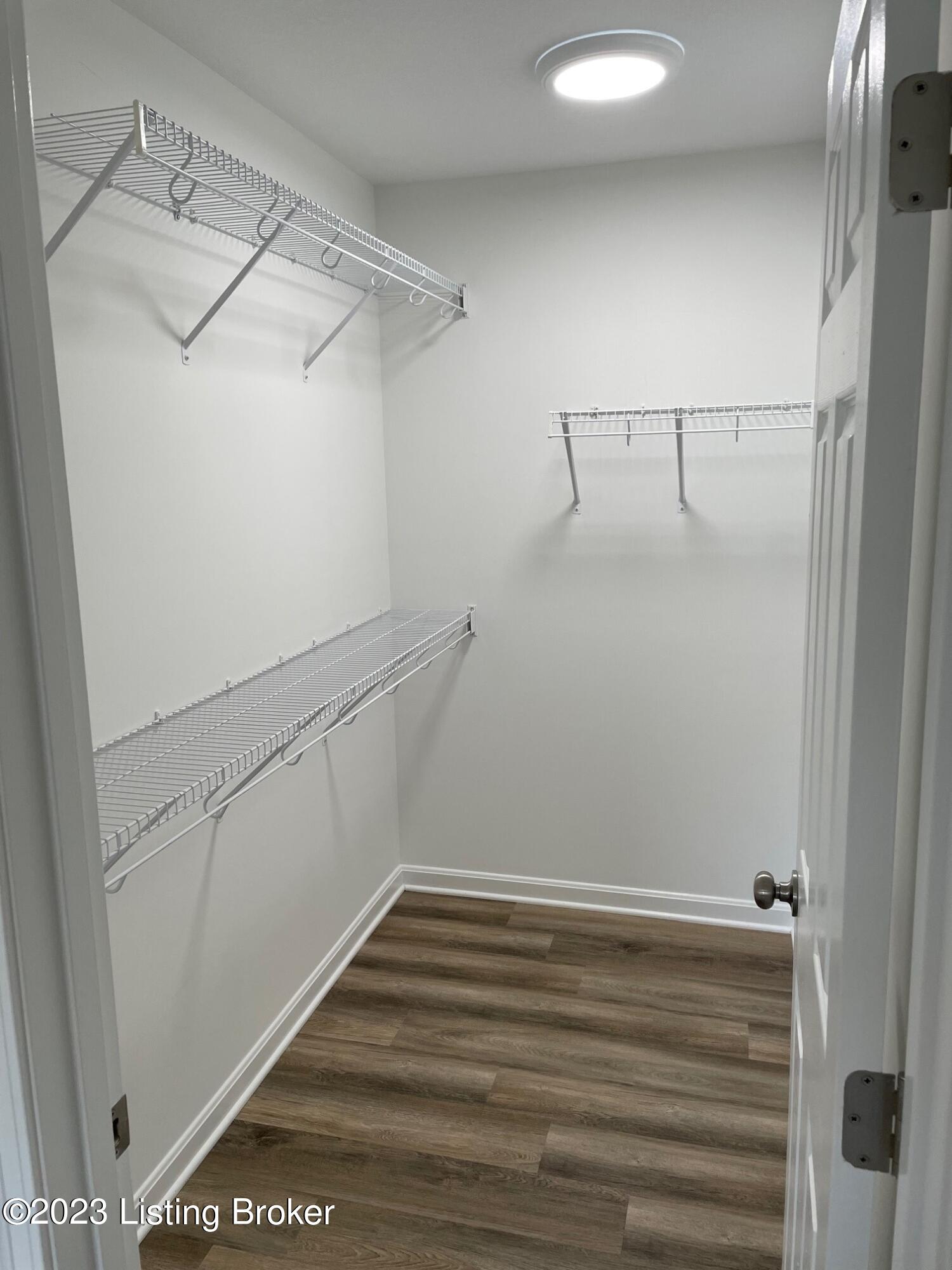 6009 Boulder View Cold Spring, KY 41076 - Photo 18 of 19 Primary Bedroom closet