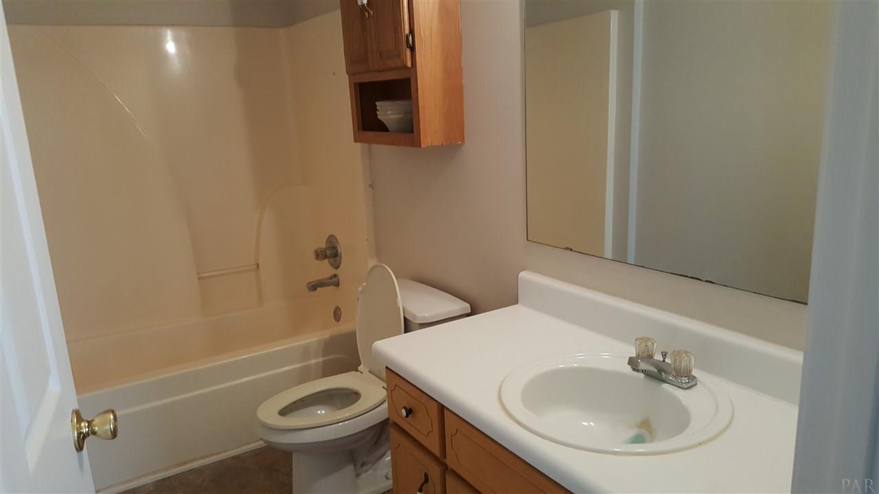3031 East Kingsfield Road, Unit A Pensacola, FL 32514 - Photo 2 of 5