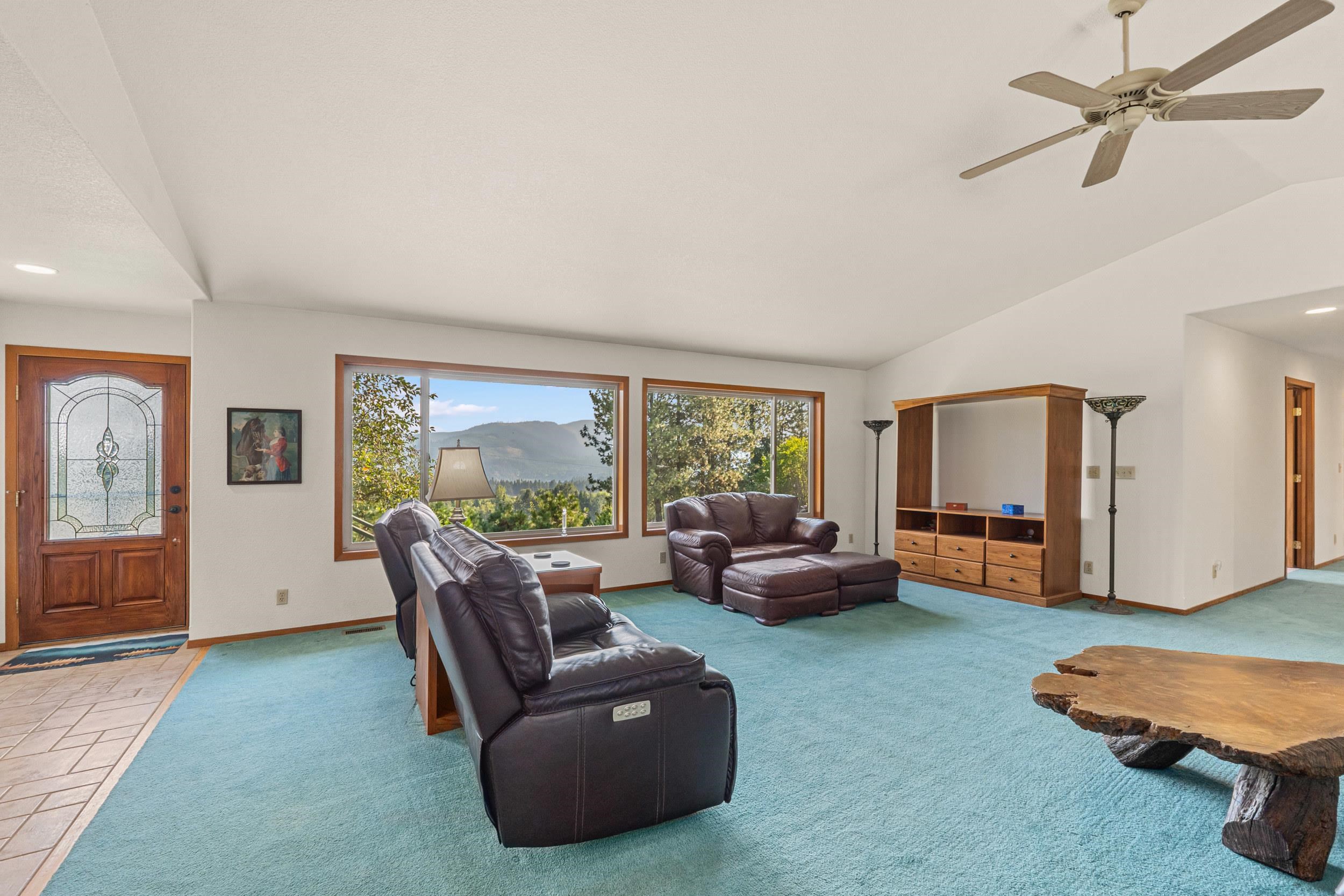 1702 Eastside Road Priest River, ID 83856 - Photo 11 of 50