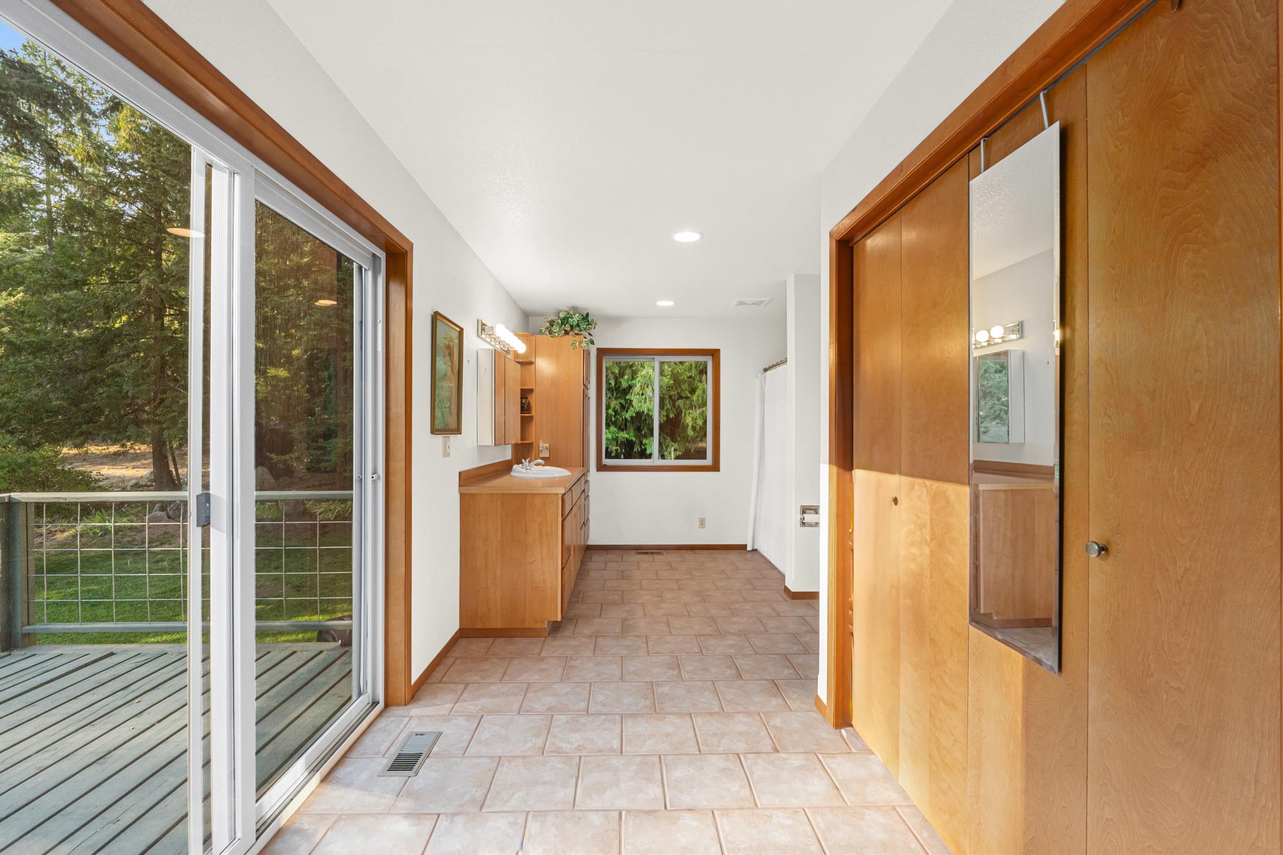 1702 Eastside Road Priest River, ID 83856 - Photo 25 of 50